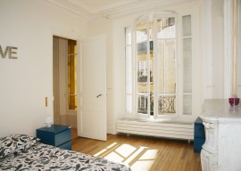 הדירה בקרבת שער הניצחון בפריז